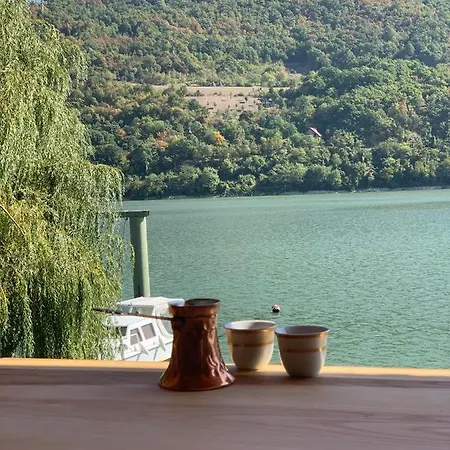 Zeleni Zaliv-the Bay * Donji Milanovac