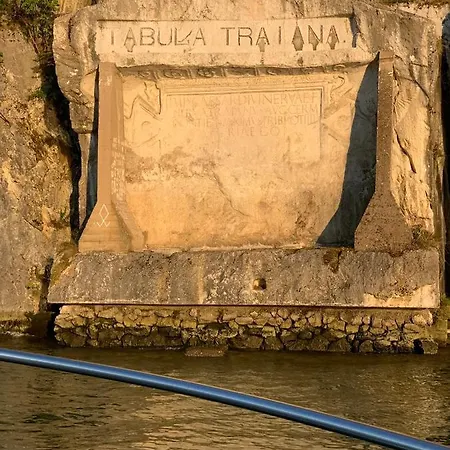 Zeleni Zaliv-the Bay منتجع *